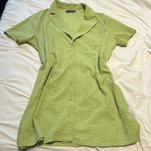 Light green t shirt button shown dress